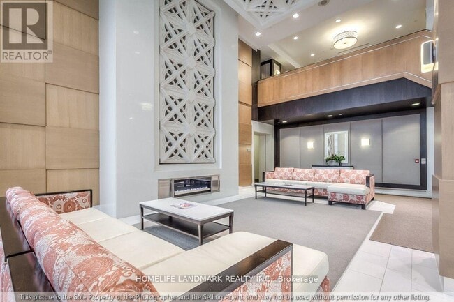 Building Photo - 100 Harrison Garden Blvd