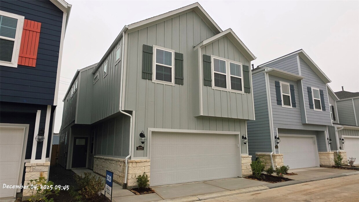 Foto principal - 2173 Bay Breeze Dr