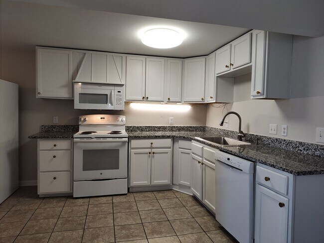 Foto del edificio - Recently renovated 2-bedroom Duplex in LoSo!