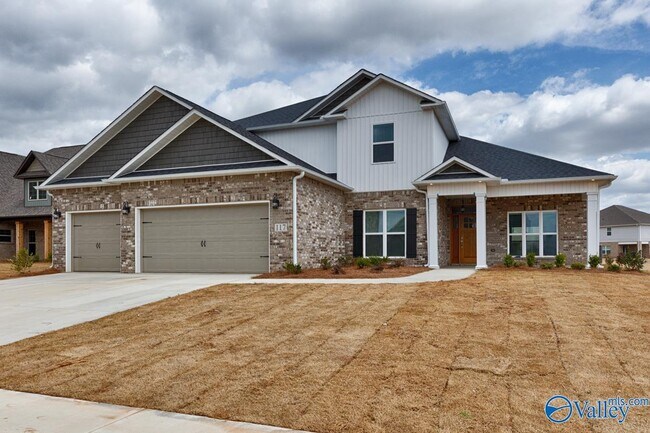Building Photo - 117 Pat Cain Dr