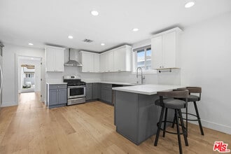 Building Photo - 4221 166th St