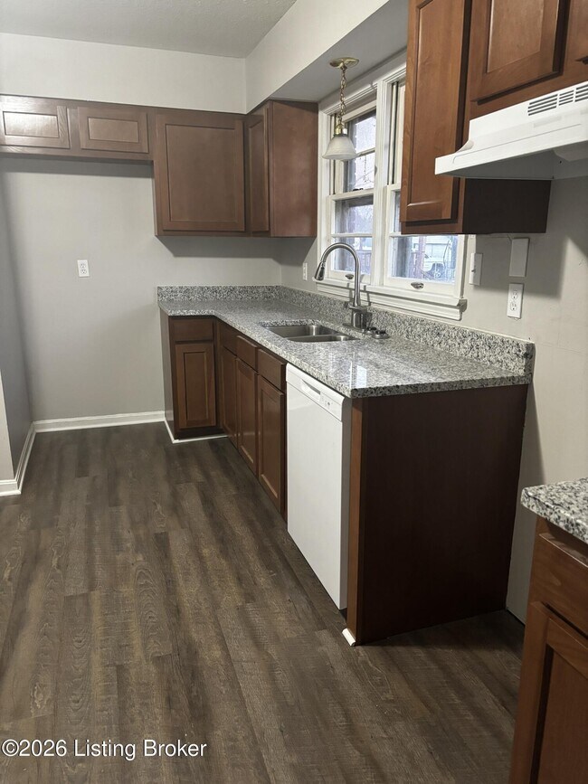 Foto del edificio - 4406 Rockwood Dr