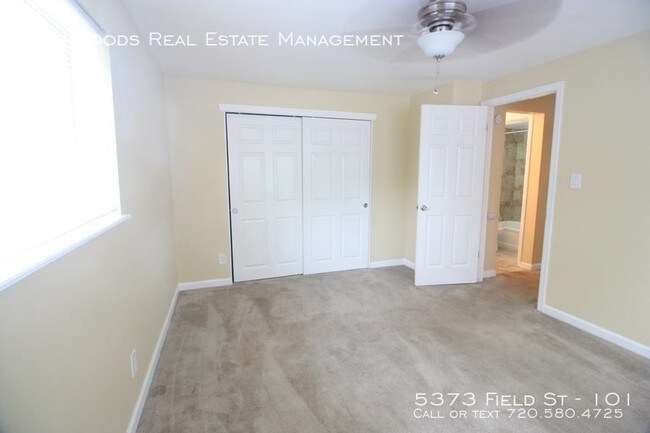 Foto del edificio - 5373 Field St