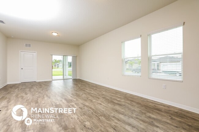 Foto del edificio - 3098 Neverland Dr