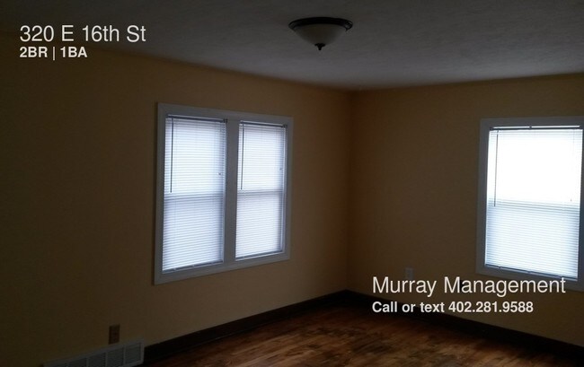 Foto del edificio - 320 E 16th St