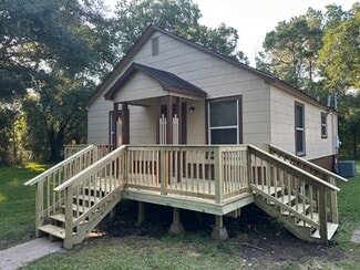 Building Photo - 521 County Road 192