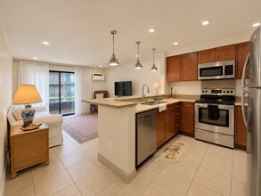 Building Photo - 2747 S Kihei Rd