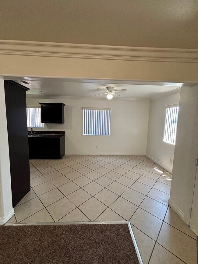 Foto del edificio - 147 E 105th St