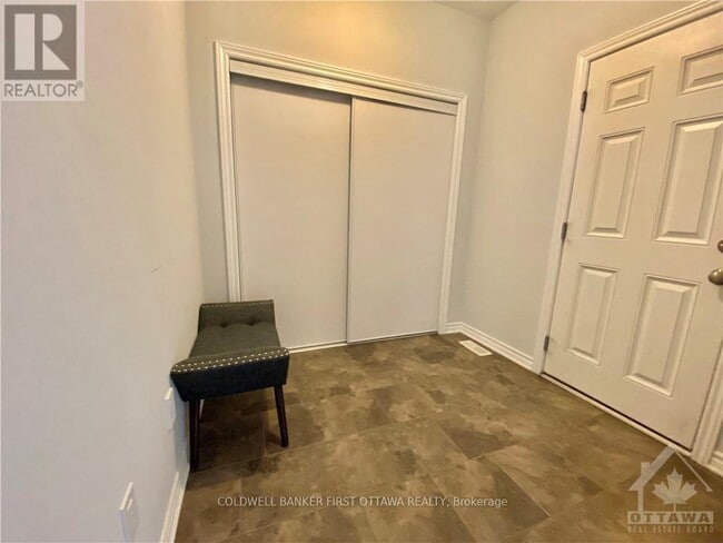 Building Photo - 924 Whimbrel Way