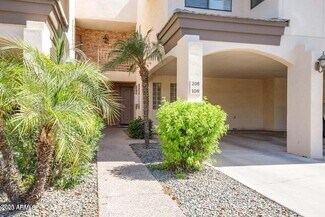 Building Photo - 3235 E Camelback Rd