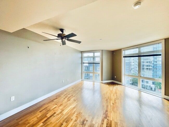 Building Photo - Stunning Top Floor Condo on Denny Way with...