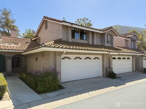 Building Photo - 878 Paseo Tosamar
