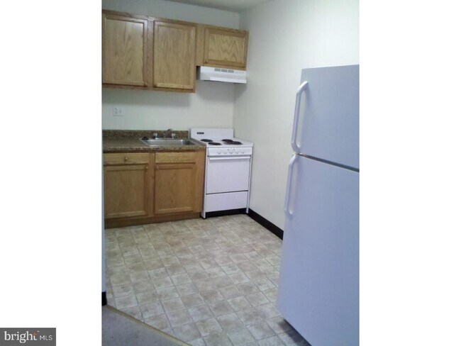 Foto del edificio - 7801 Hasbrook Ave
