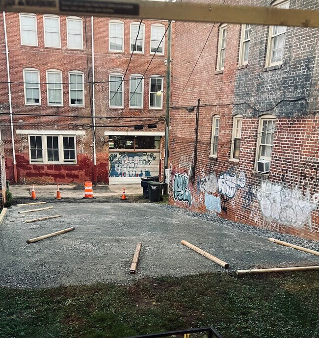 Foto del edificio - 1130 W Grace St