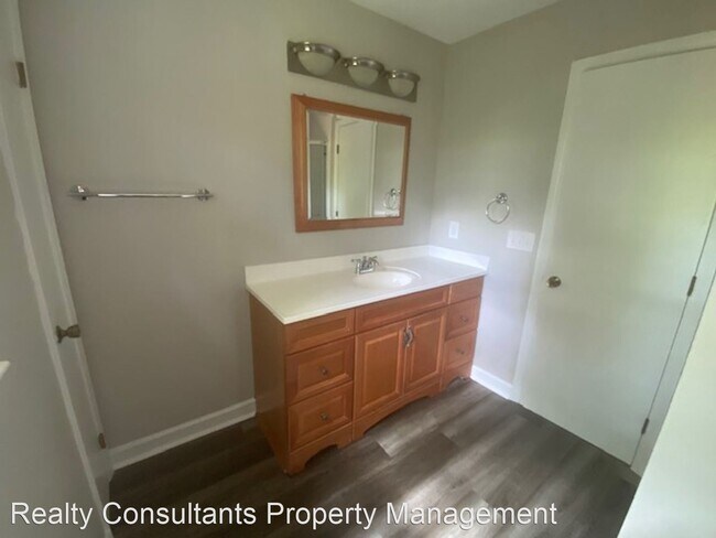 Foto del edificio - 3 br, 2.5 bath House - 4600 Battle Forest