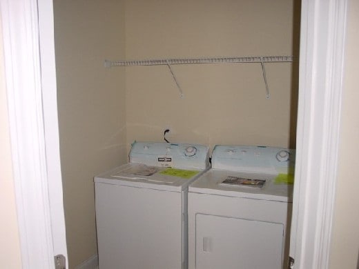 Building Photo - 112 Lena Ln