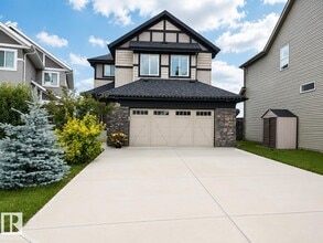 Building Photo - 1646 DAVIDSON Grn