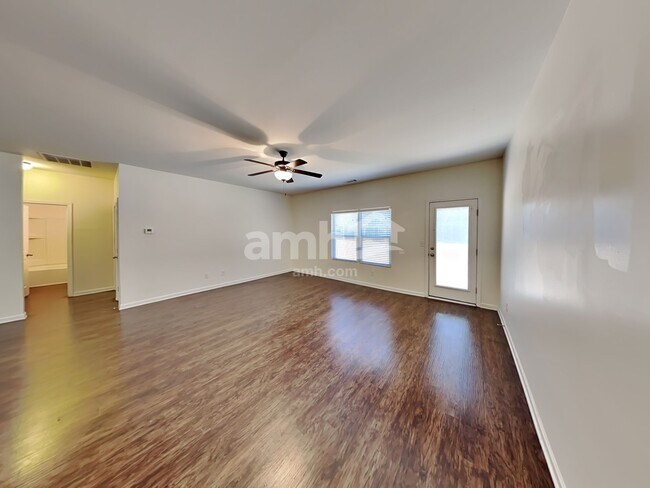 Foto del edificio - 3709 Pamela Drive