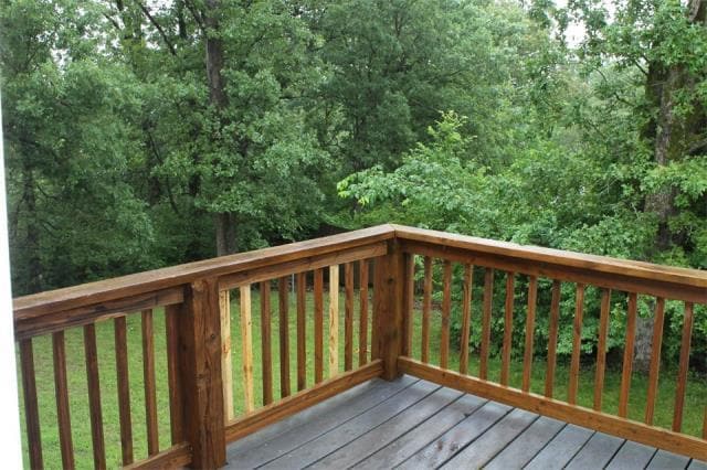 Foto del edificio - 713B Tall Oaks Dr