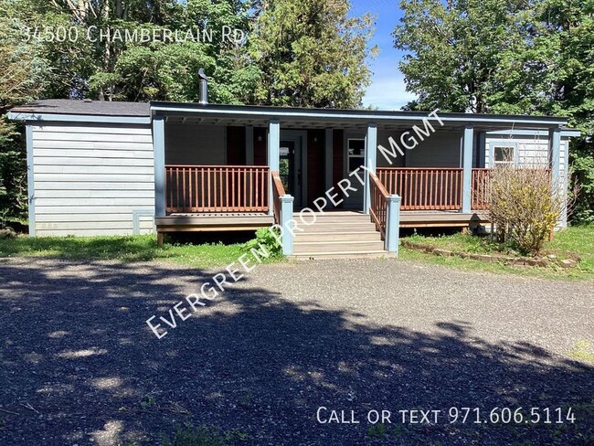 Building Photo - Private oasis with beautiful Columbia Rive...