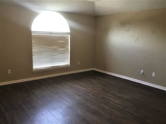 Building Photo - 2741 Briscoe Dr