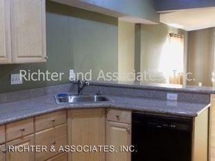 Building Photo - 3 br, 1 bath House - 4545 PARKER DR.