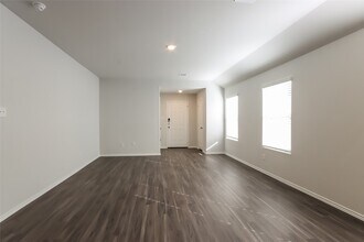 Building Photo - 22304 Merlin St