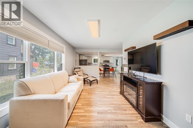 Building Photo - 942 Maisonville Ave