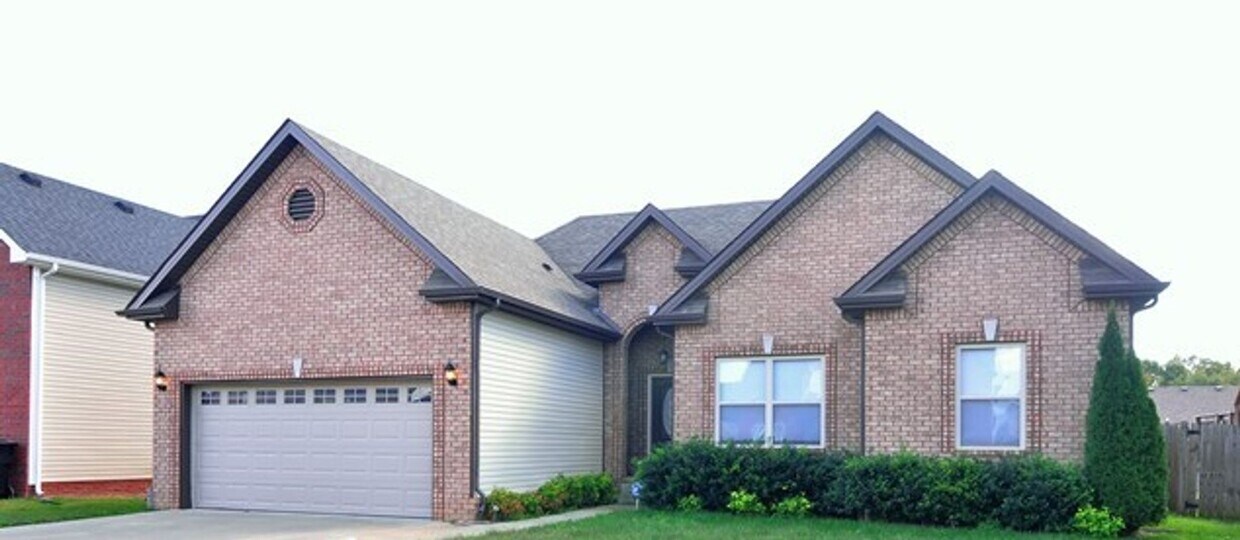 Foto principal - 1462 Cobra Ln