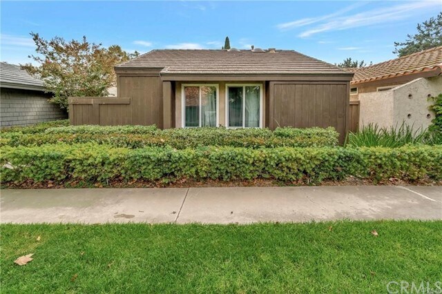 Building Photo - 122 Orchard