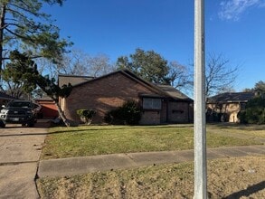 Building Photo - 12262 Huntington Venture Dr