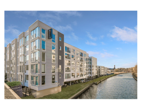 Apex Manayunk photo'