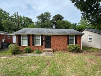 Building Photo - 2116 Finchley Dr
