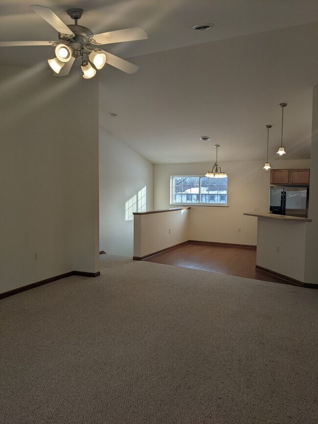 Foto del edificio - 4148 Bruns Ave