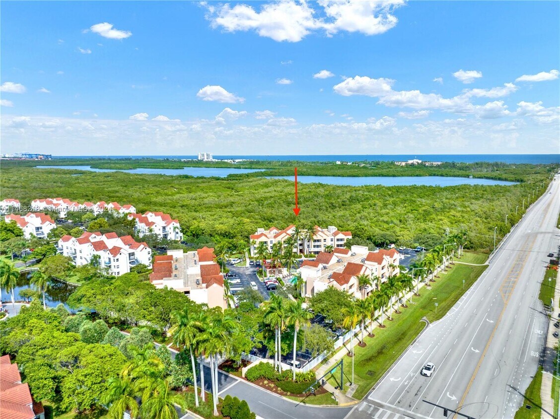 Primary Photo - 2721 Ocean Club Blvd