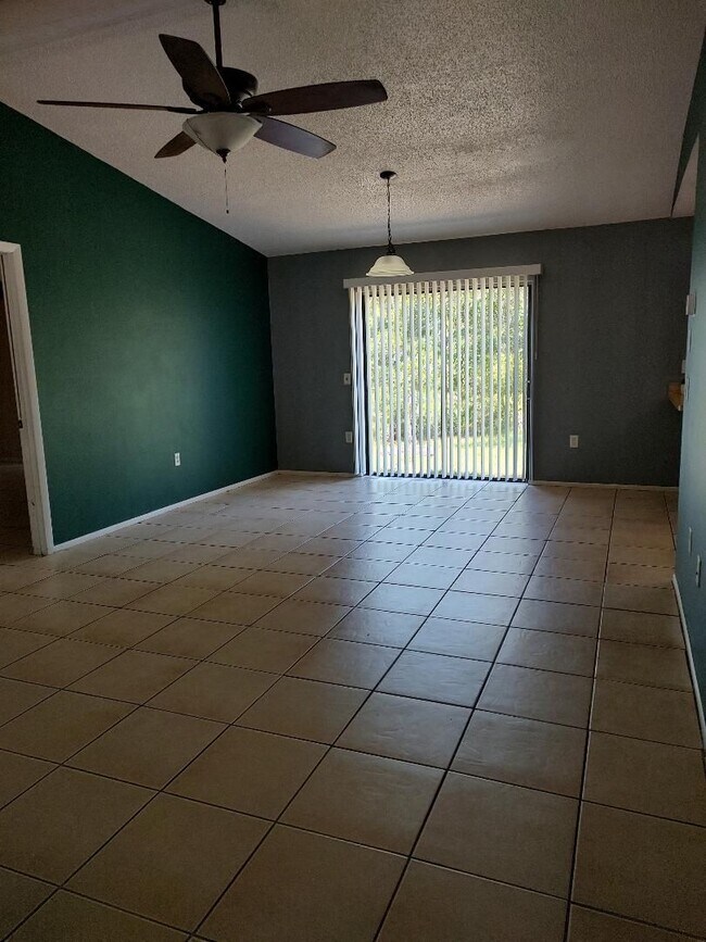 Foto del edificio - Adorable 2 bedroom, 2 bath home