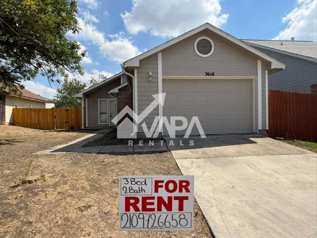 Photo - 3616 Candleknoll Cir House