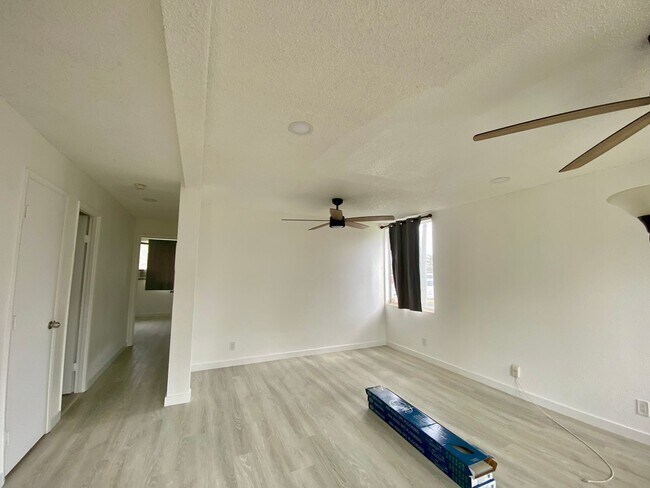 Building Photo - Mililani Terrace