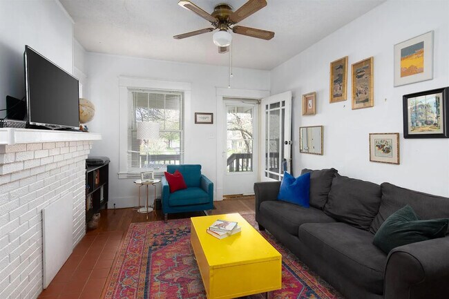 Front living space - 704 Tremont Ave
