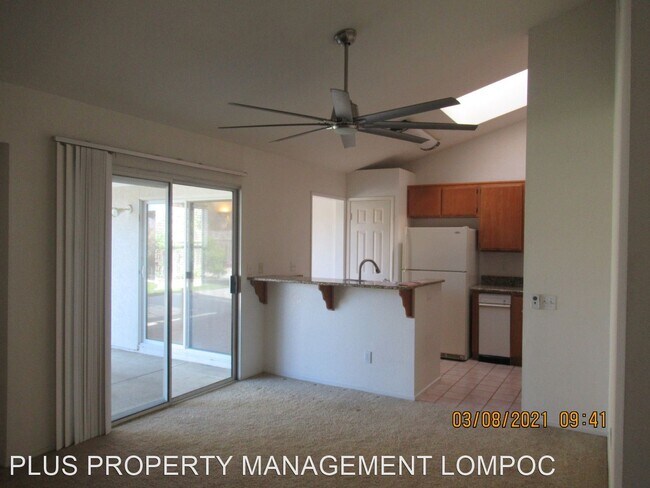 Building Photo - 3 br, 2 bath House - 1061 Armstrong Street