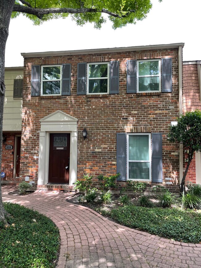 Building Photo - 6452 Olympia Dr