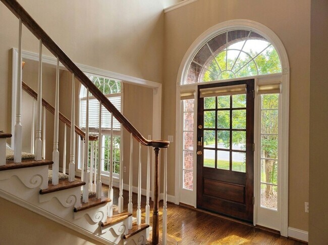 Foto del edificio - Georgeous home located in the  Shannamara Golf Club Community in Matthews!