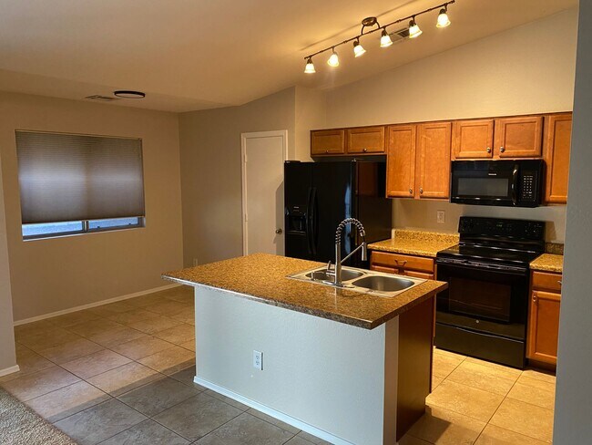 Foto del edificio - Charming 3 Bed w/Den in Northwest Peoria