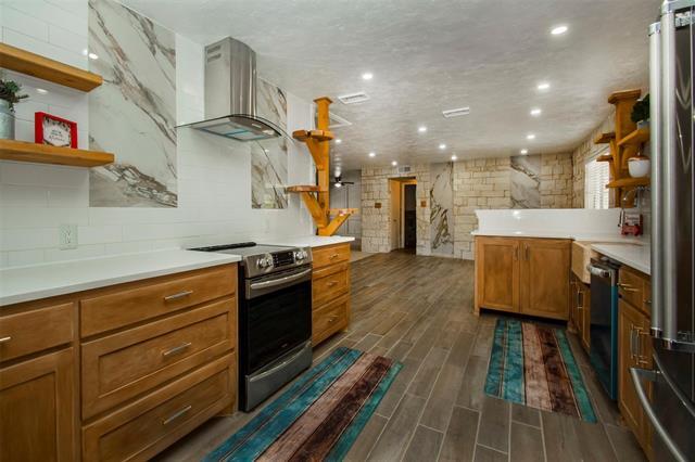Foto principal - 10578 High Hollows Dr
