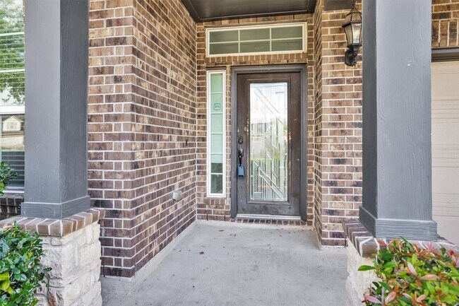 Building Photo - 6915 Pebble Pass Ln