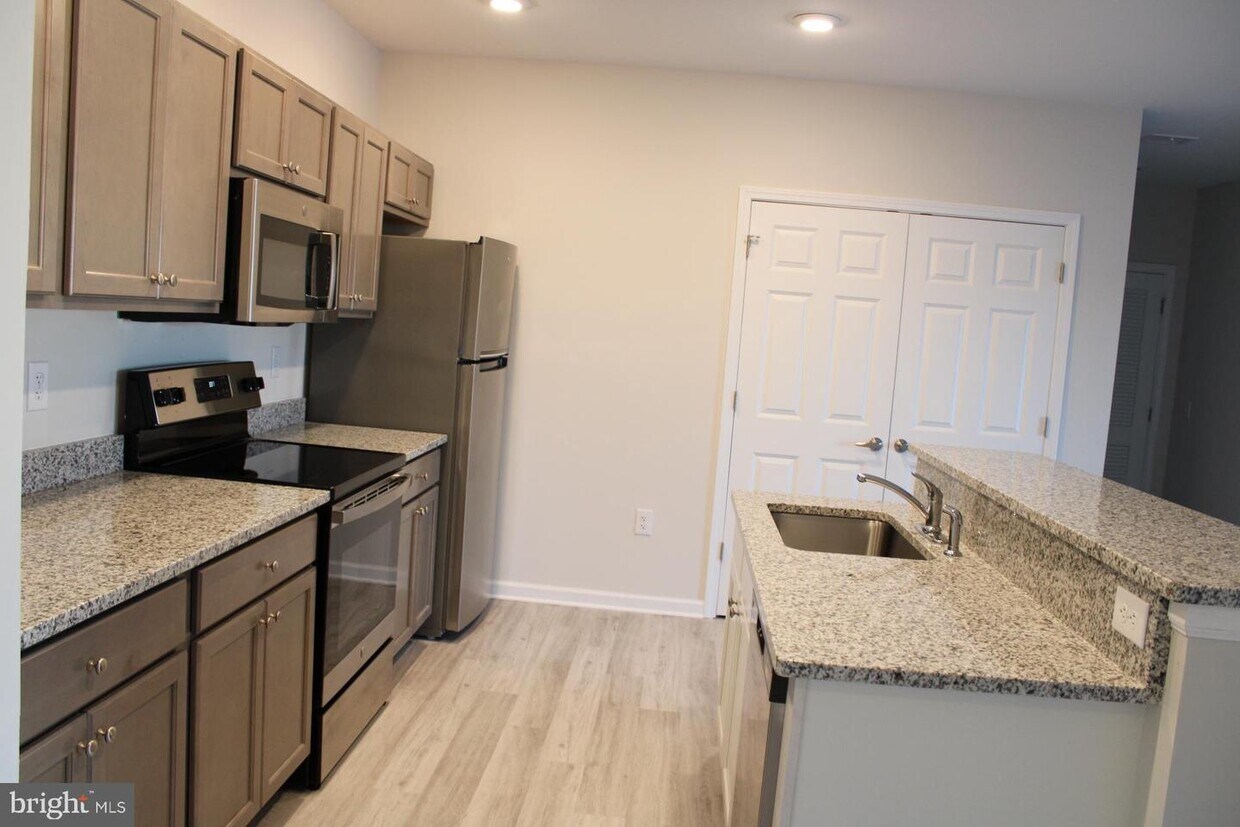 159 North St Unit 309, Seaford, DE 19973 Room for Rent in Seaford, DE