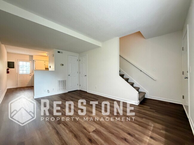 Foto del edificio - 1730 Wood Ave