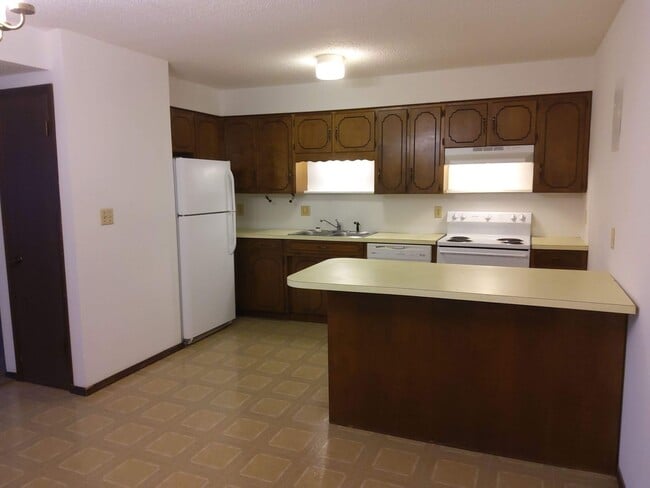 Building Photo - 3029 Mimosa St
