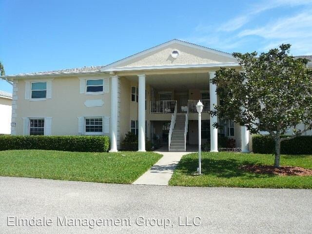 Foto principal - 720 Lake Orchid Cir