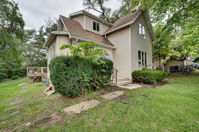 Foto del edificio - 407 Linden Ave
